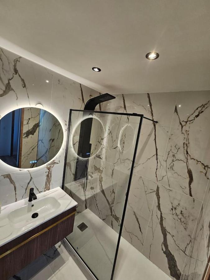 Stylish Rooftop Avec Terrasse A 2Pas De Disney Paris مونتِفرا المظهر الخارجي الصورة