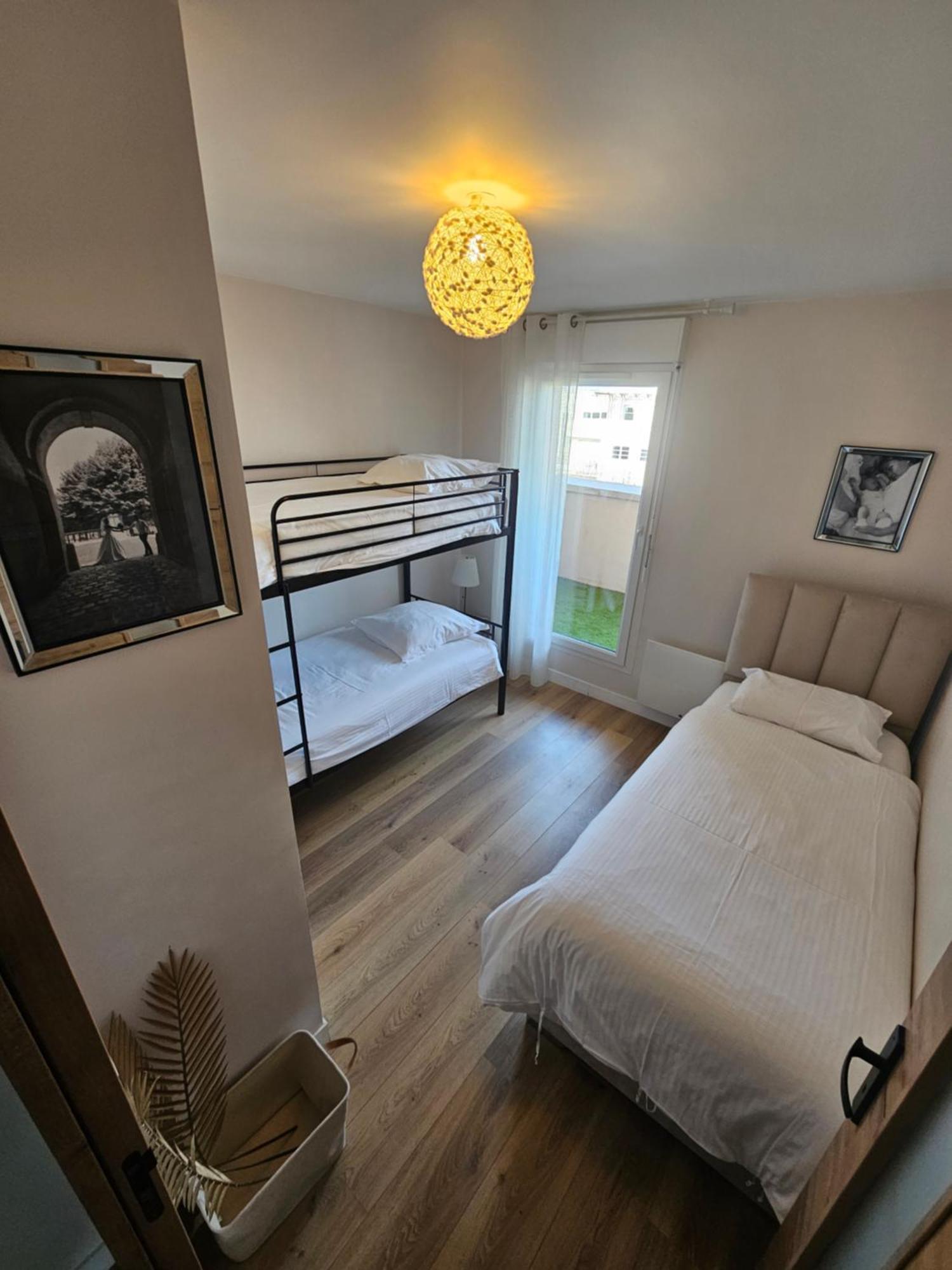 Stylish Rooftop Avec Terrasse A 2Pas De Disney Paris مونتِفرا المظهر الخارجي الصورة