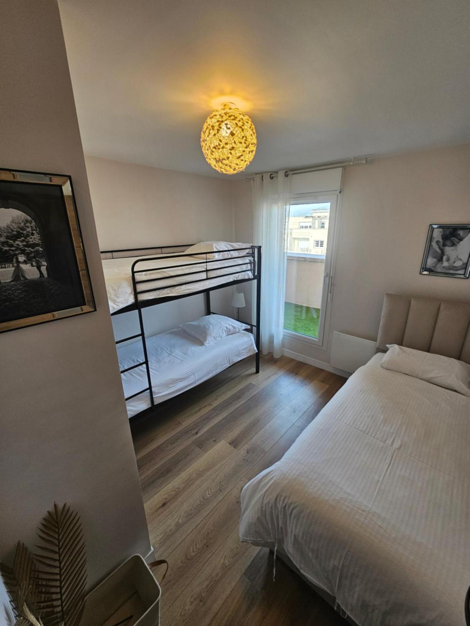 Stylish Rooftop Avec Terrasse A 2Pas De Disney Paris مونتِفرا المظهر الخارجي الصورة